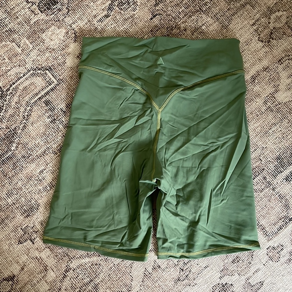 Vitality (Formerly Balance Athletica) Cloud Biker Shorts - Picture 4 of 6